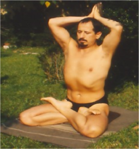 Yoga e salute con Claudio Biagi